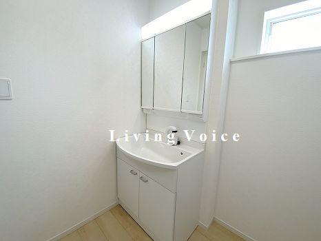 【独立洗面台】 | 【仲介手数料０円】平塚市寺田縄第16　新築一戸建て　3号棟　全3棟 | 平塚市寺田縄第16　新築一戸建て　3号棟　全3棟