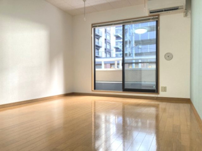 【洋室】 | カリオン