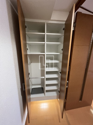 【収納】 | リーガルあみだ池新町 | リーガルあみだ池新町　靴箱