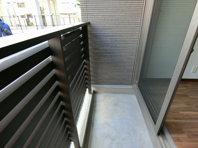ニューアートハウス甲子園のバルコニー