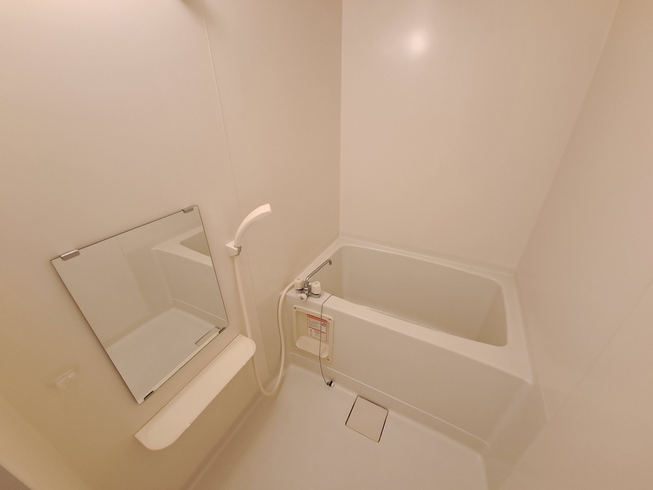 ニューアートハウス甲子園の浴室
