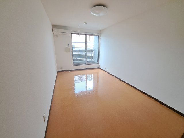 ニューアートハウス甲子園の洋室