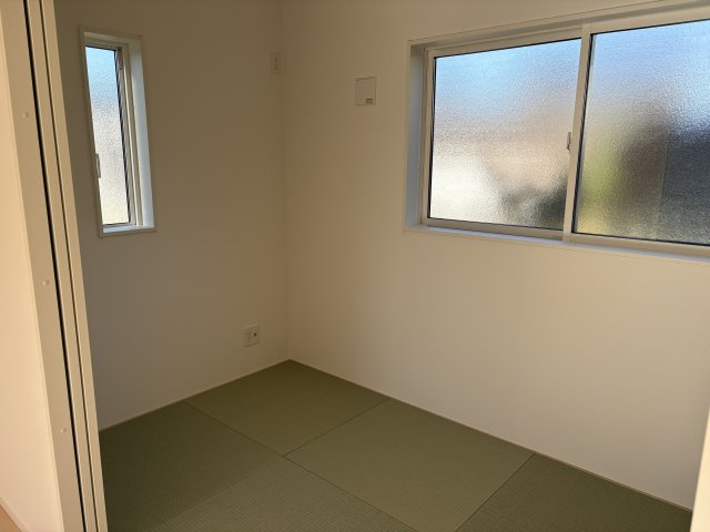 植田町横町 新築一戸建ての和室