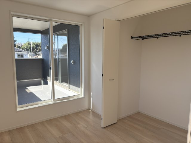 植田町横町 新築一戸建ての収納