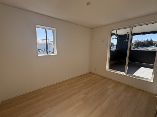 植田町横町 新築一戸建ての洋室