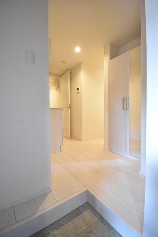 SayaReine Sugimotoの玄関