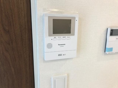 【内装】 | アスタナ | カメラ付インターホン
