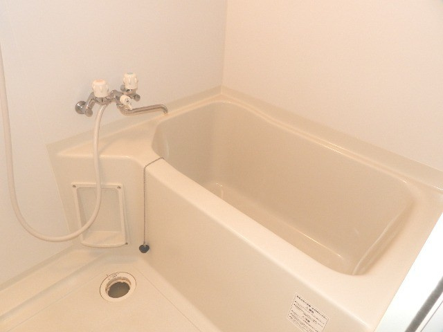 石崎コーポ８の浴室