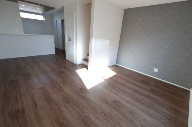 《仲介手数料無料》南区根岸２丁目21-13(1号棟)新築一戸建てグラファーレ