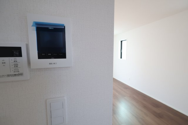 《仲介手数料無料》南区根岸２丁目21-13新築一戸建てグラファーレのセキュリティ|撮影日 2025年11月20日 12:40 晴れ