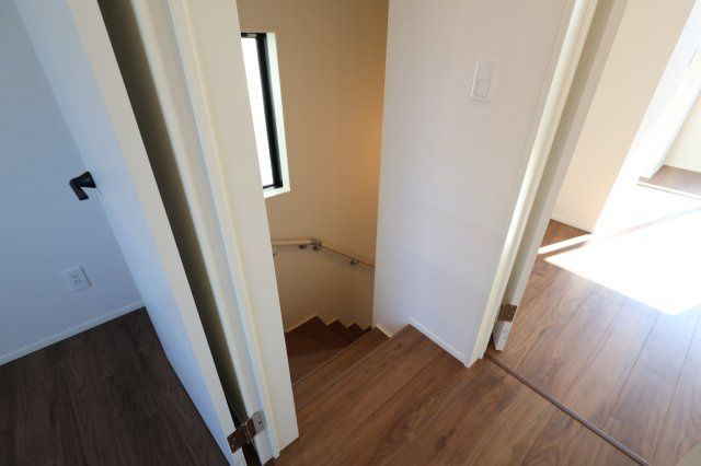 《仲介手数料無料》南区根岸２丁目21-13新築一戸建てグラファーレの内装|撮影日 2025年11月20日 12:40 晴れ