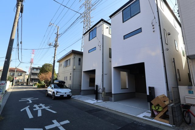 《仲介手数料無料》南区根岸２丁目21-13新築一戸建てグラファーレの外観|撮影日 2025年11月20日 12:40 晴れ