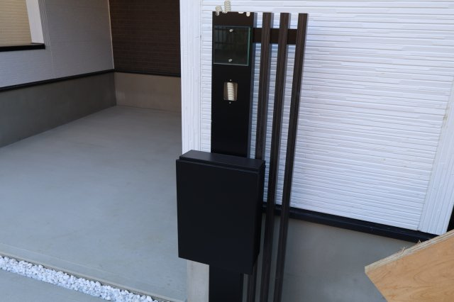 《仲介手数料無料》南区根岸２丁目21-13新築一戸建てグラファーレのセキュリティ|撮影日 2025年11月20日 12:40 晴れ