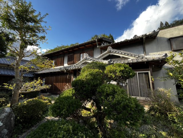 萩原の外観
