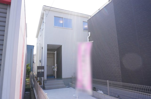 越谷市東越谷6丁目 新築分譲住宅 全3棟 3号棟の外観