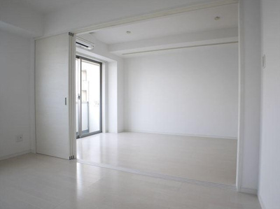 【洋室】 | エステ浅草壱番館