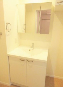 【独立洗面台】 | ルポルトボヌール | 嬉しい独立洗面台付き。