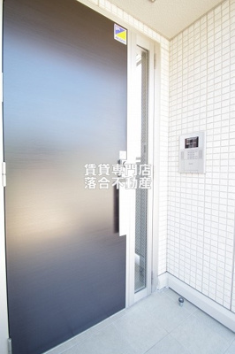 【エントランス】 | メルベーユ | 安心のオートロック付き♪