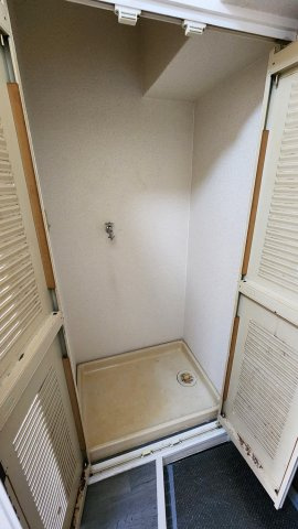 ダイアパレス蒔田第３の設備|室内洗濯機置場