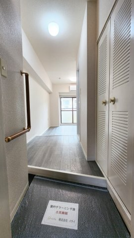 ダイアパレス蒔田第３の玄関