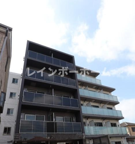 ES-Grande綾瀬の外観