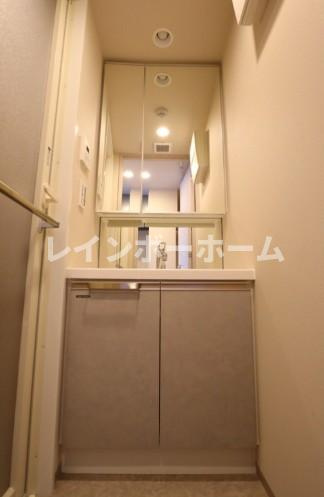 ES-Grande綾瀬の独立洗面台