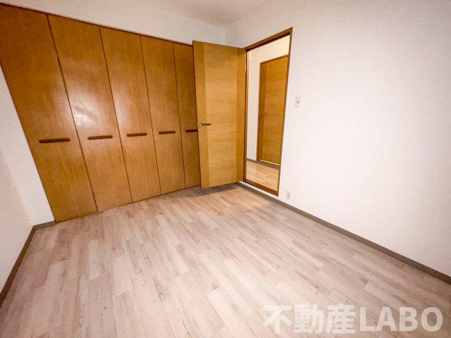 アイビースクエア市岡の居間・リビング