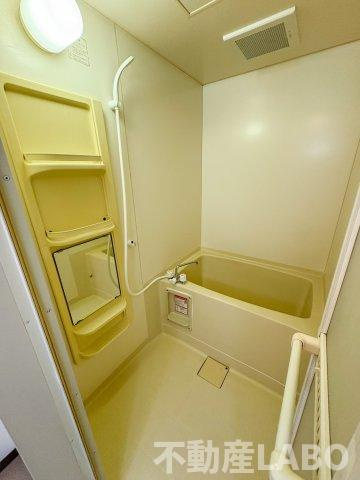 アイビースクエア市岡の浴室