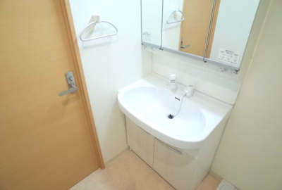 【独立洗面台】 | モンテルーチェ甲南