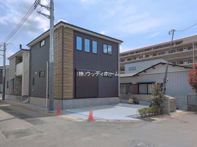 越谷市瓦曽根5期　新築一戸建て　4号棟の外観