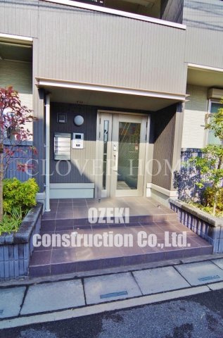 ロイヤルヒル共栄Ⅰのエントランス