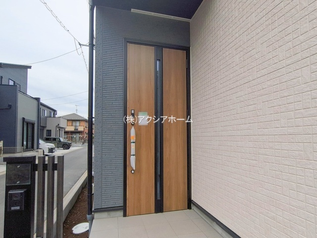 入間市東藤沢8丁目・全7棟　新築一戸建　4号棟　～角地～の玄関|2026年2月27日撮影