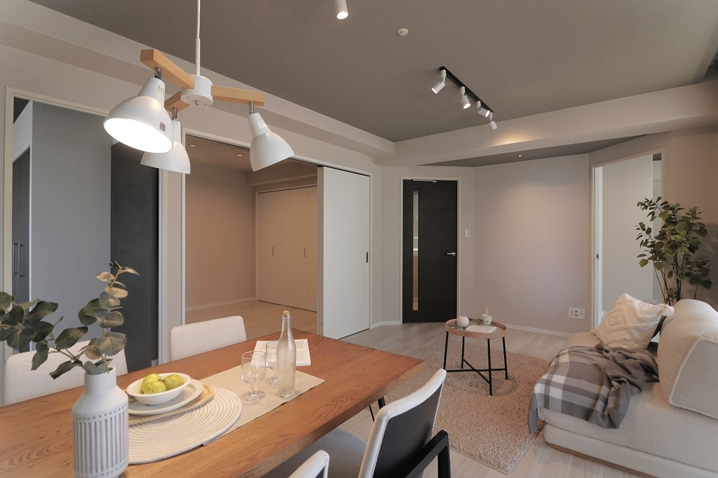 【居間・リビング】の画像