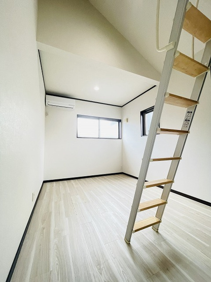 【洋室】 | 南区老司2丁目　戸建て