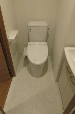 【トイレ】 | ペアパレス新高円寺 | 温水洗浄便座。