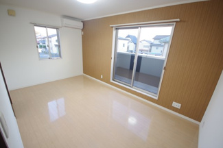 【寝室】 | 宇都宮市鐺山町　戸建 | ２階洋室７.５帖