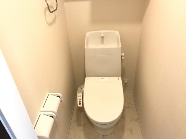 エスベランサⅤのトイレ|シャワー付きトイレ