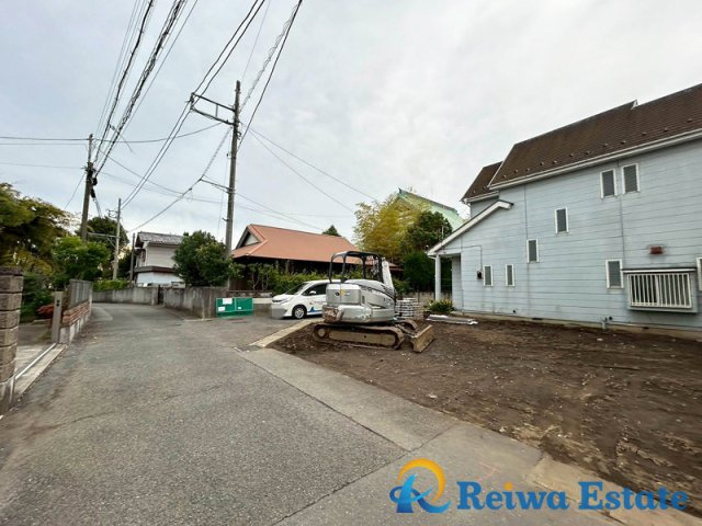 新築戸建　茅ヶ崎市松林3丁目の前面道路含む現地写真