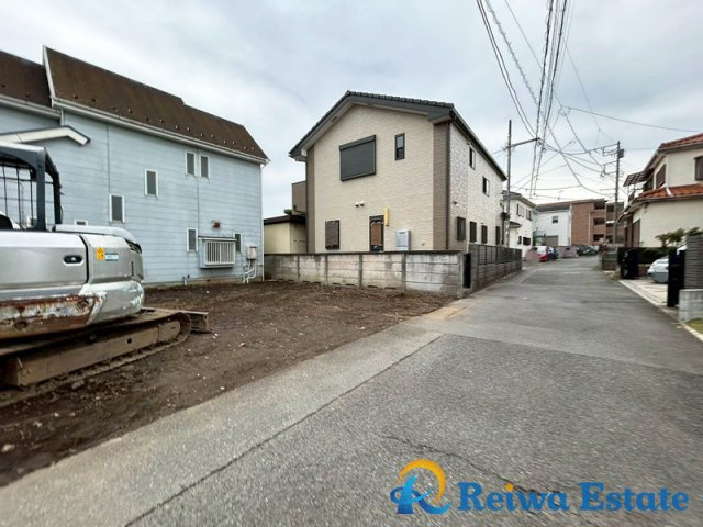 新築戸建　茅ヶ崎市松林3丁目の前面道路含む現地写真