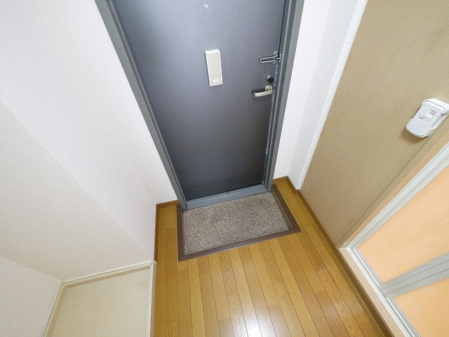 レオパレスナカノの玄関|毎日通る玄関はこちらです