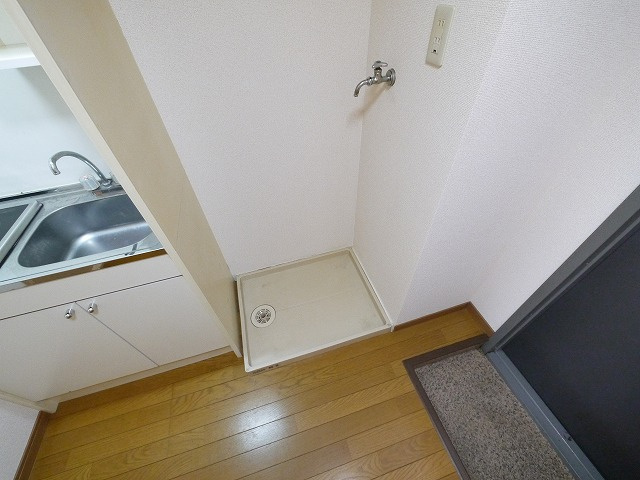 レオパレスナカノの設備|嬉しい室内洗濯機置き場がございます。