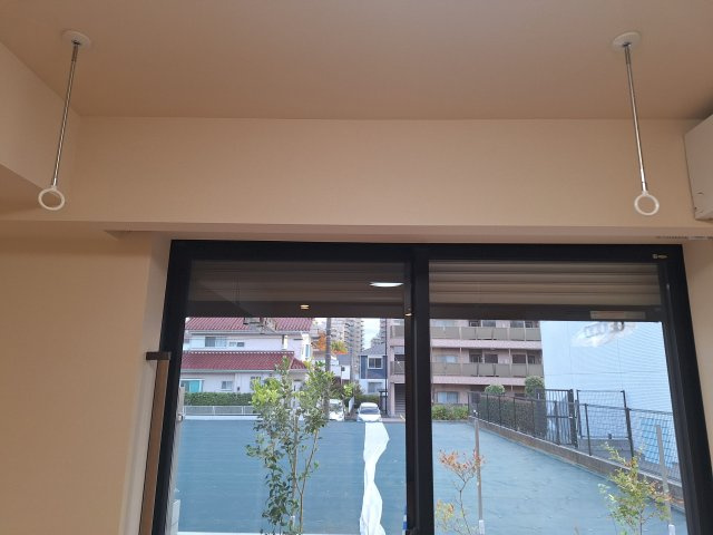 （シニア限定）サニーヒルズ湘南の内装|室内でもしっかり乾く室内物干し