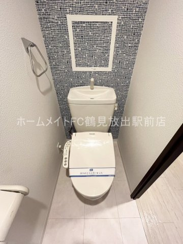 東大阪市高井田中５丁目の賃貸マンションのトイレ