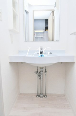 【洗面所】 | メゾン・ド・ヴィレ品川 | 独立洗面台です。