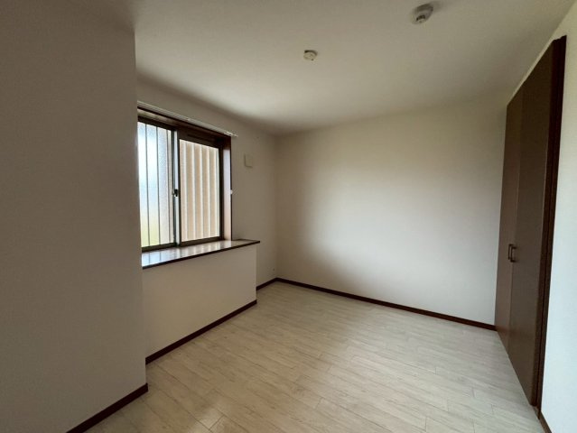 コンフォースの洋室