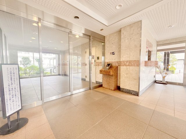 バームステージ綾瀬壱番館のロビー