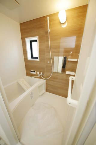 ベルコートAの浴室|別部屋同間取りのお写真となります。参考にご覧くださいませ。現状と異なる場合は現状優先となります