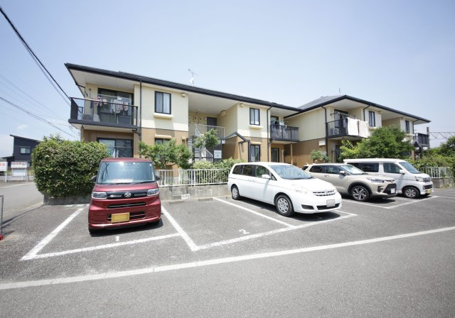 ベルコートAの駐車場|別部屋同間取りのお写真となります。参考にご覧くださいませ。現状と異なる場合は現状優先となります