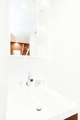 【独立洗面台】 | ポワール・シャトレ | 独立洗面台です。