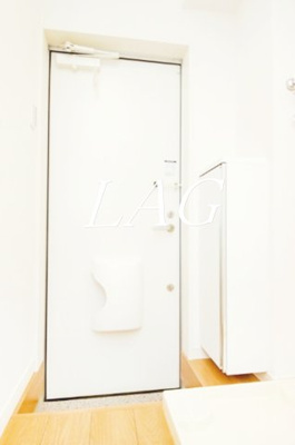 【玄関】 | ポワール・シャトレ | 玄関です。